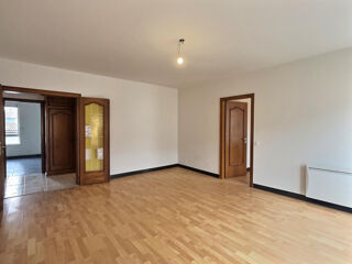  Appartement à louer 4 pièces 78 m²