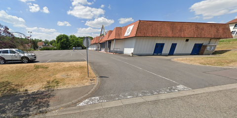   Local divisible 1200 m2 