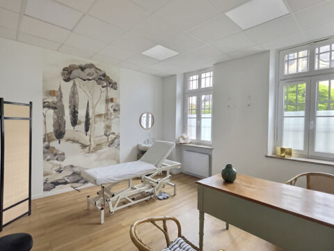   Local professionnel - 111,48 m2 - Freyming-Merlebach 