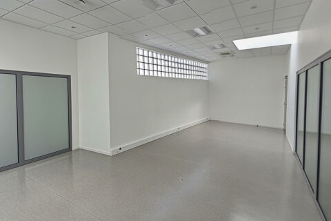   Bureaux à louer   790 m2   Metz Centre 