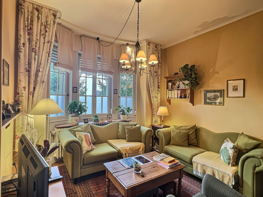Vente Propriété/Château Maison bourgeoise de caractère de 188 m2 avec grand jardin arboré Sarralbe