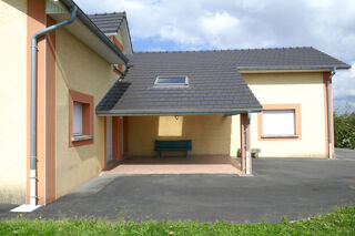  Maison  vendre 7 pices 216 m