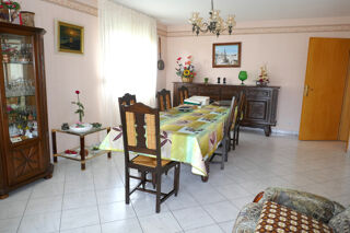  Maison � vendre 7 pi�ces 216 m�