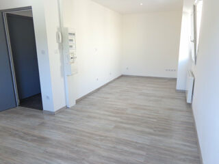  Appartement  louer 1 pice 27 m