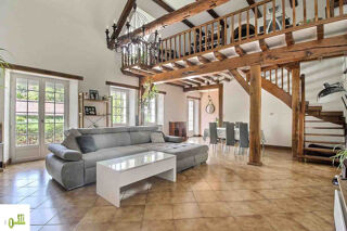  Maison à vendre 10 pièces 237 m²