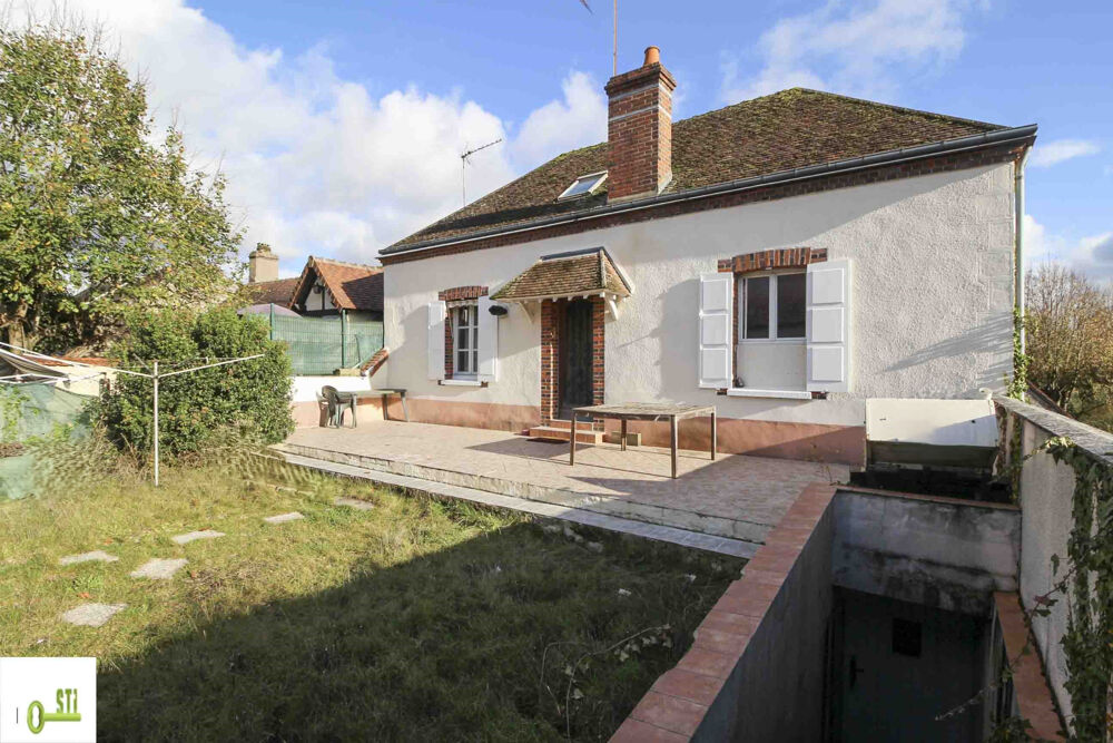 Maison de bourg avec dépendance