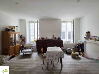  Immeuble � vendre 4 pi�ces 93 m�