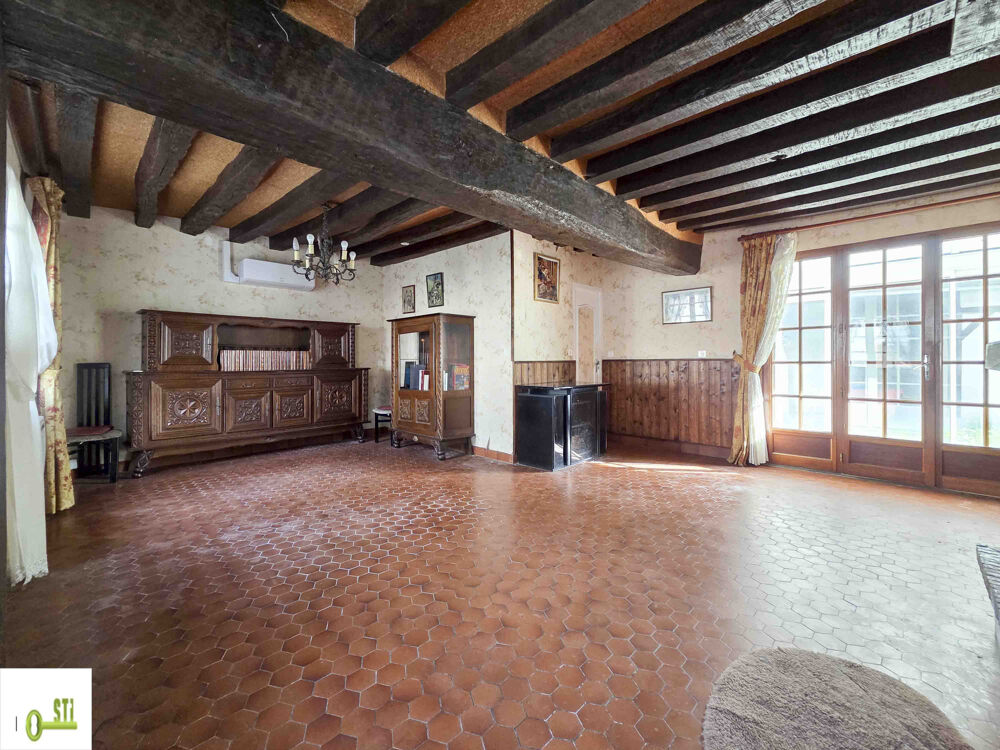 Maison de ville avec dépendances