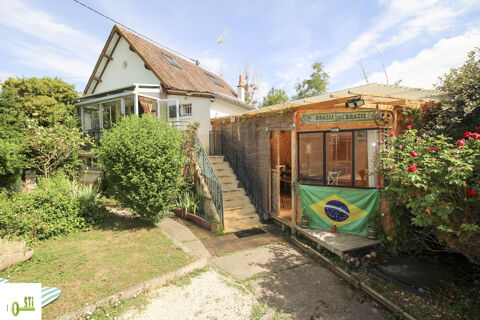   Maison avec piscine couverte et chauffée Maison - 4 pièce(s) - 88 m²