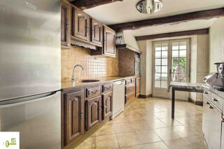  Maison à vendre 10 pièces 237 m²