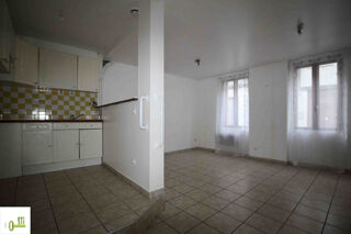  Appartement à louer 2 pièces 38 m²