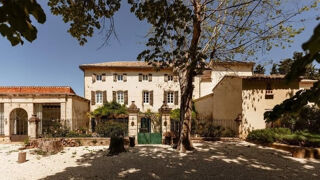  Proprit/chteau  vendre 15 + pices 600 m