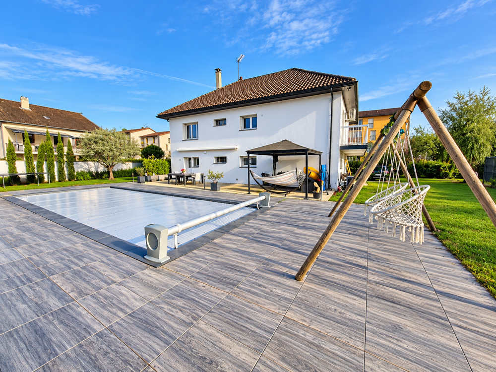 Vente Maison Maison familiale 296 m2   Piscine   2 logements   Secteur recherché Cremieu