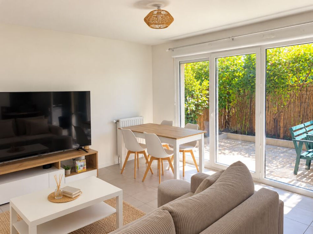 Vente Appartement Appartement T3 en rez-de-jardin à Vaulx-en-Velin Village. Vaulx en velin