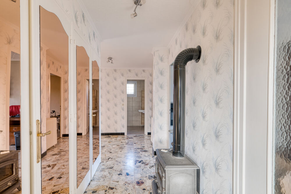 Maison familiale de caractère 160 m2 Sous-sol complet Terrain 895 m2