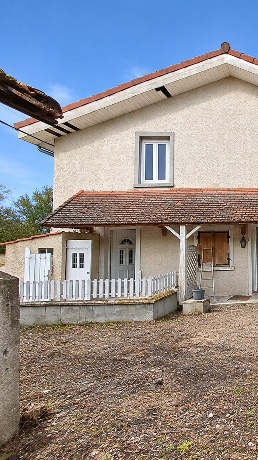 Appartement T2 40m2 environ à rénover - Bourgoin Jallieu
