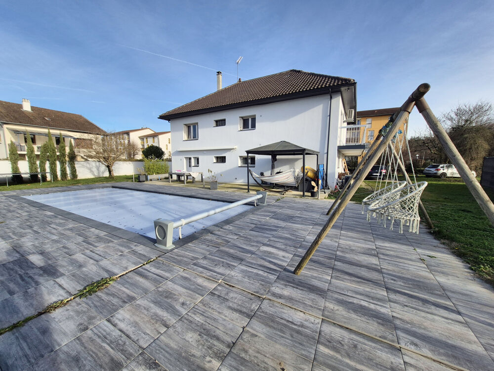 Vente Maison Maison familiale 296 m2   Piscine   2 logements   Secteur recherché Cremieu