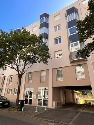  Appartement � vendre 1 pi�ce 32 m�