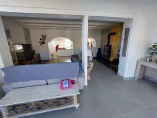  Maison à louer 4 pièces 131 m²