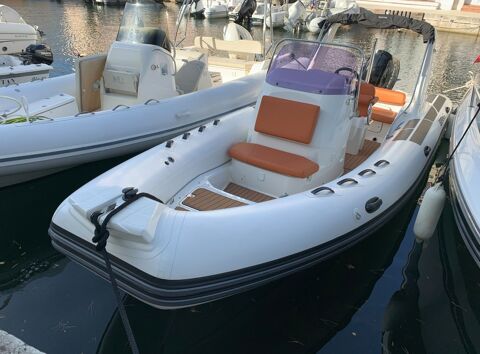 Bateaux &agrave; moteur Pneumatique - Semi-rigide 2019 occasion Frejus 83600
