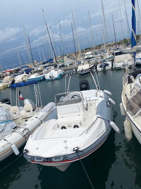 Bateaux &agrave; moteur Pneumatique - Semi-rigide 2022 occasion Frejus 83600
