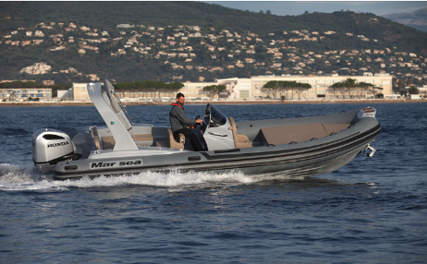 Bateaux &agrave; moteur Pneumatique - Semi-rigide 2022 occasion Frejus 83600