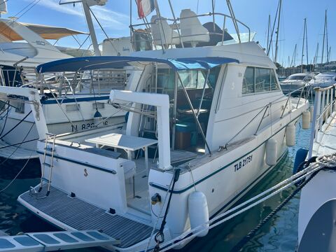 Bateaux &agrave; moteur Vedette - Yacht - Offshore 2000 occasion Frejus 83600