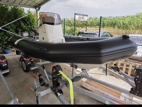 Bateaux à moteur Pneumatique - Semi-rigide 2020 occasion Frejus 83600