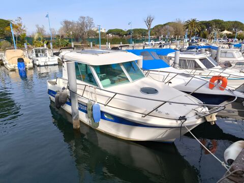 Bateaux &agrave; moteur P&ecirc;che-promenade 2006 occasion Frejus 83600