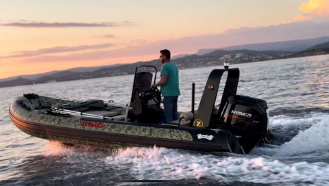 Bateaux &agrave; moteur Pneumatique - Semi-rigide 2024 occasion Frejus 83600