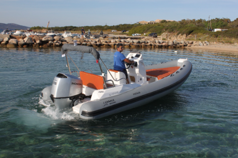 Bateaux &agrave; moteur Pneumatique - Semi-rigide 2023 occasion Frejus 83600