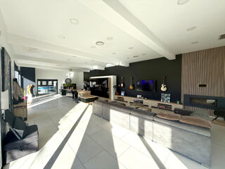  Maison à vendre 12 pièces 385 m²