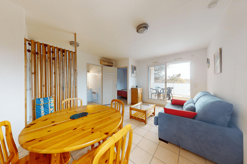 Vente Appartement À deux pas de la plage   T2 de 32m2 avec balcon, climatisation et vue sur les Albères ! Argeles sur mer