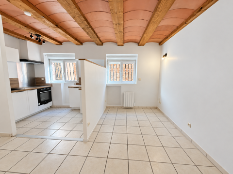   Location à l'année   Appartement rénové avec mezzanine   Bages Appartement - 1 pièce(s) - 40 m²