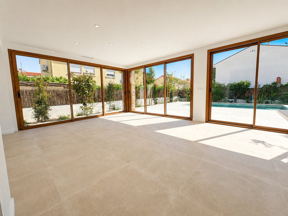 Vente Maison SAINT CYPRIEN - Villa de 203m2 -  prestations rares et emplacement privilégié St cyprien
