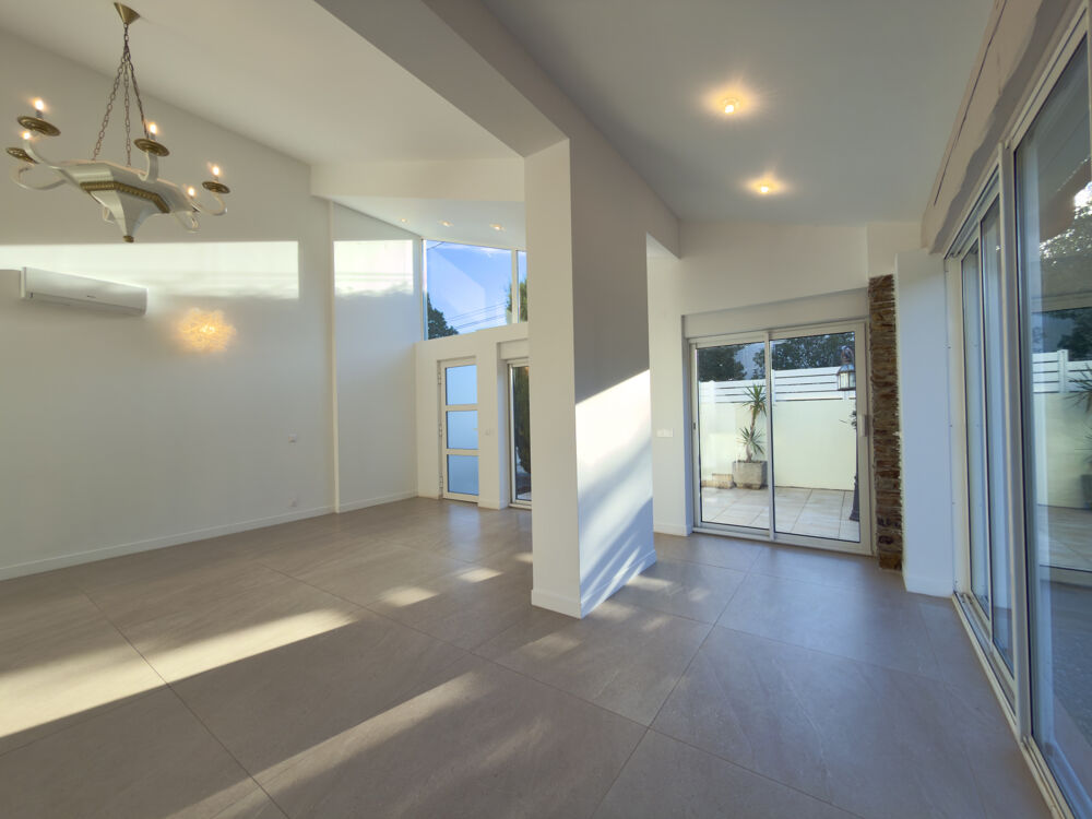 Vente Maison Maison Climatis�e et R�nov�e de Plain-Pied avec Garage   Sor�de Sorede