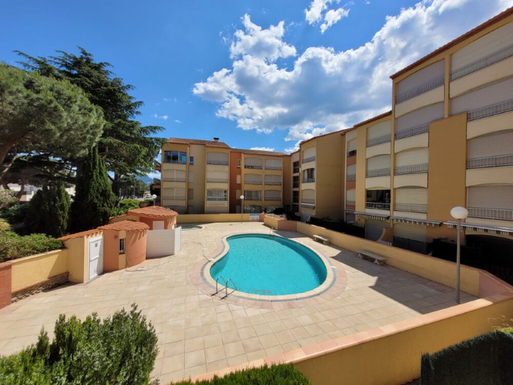 Résidence avec Piscine 'Le Lagon' au 1er étage Studio cabine clim 16,59m2 avec Loggia