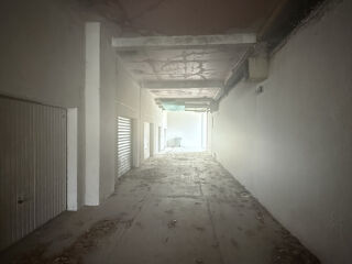  Parking / Garage à vendre 30 m²