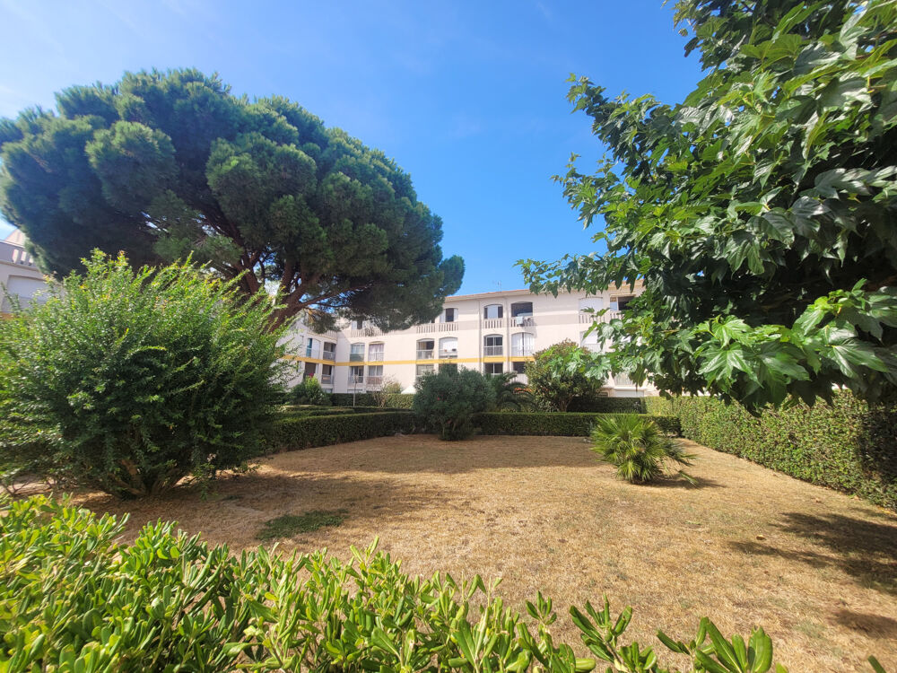 Vente Appartement Résidence Plein Sud 1er étage appartement T2 Cabine 34m2 Terrasse Parking Argeles sur mer