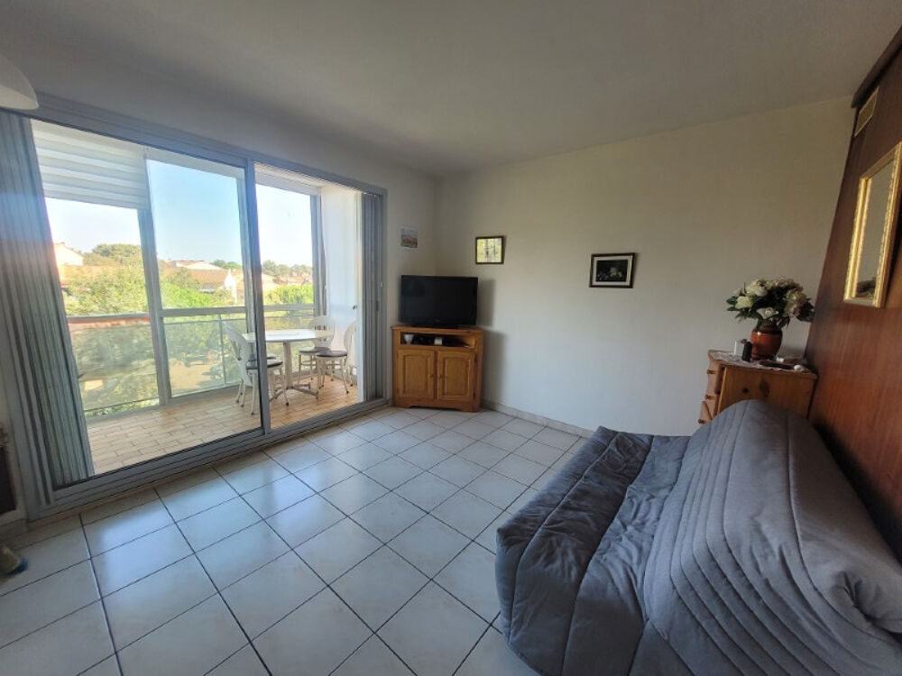 Résidence sécurisée avec ascenseur 3ème étage Studio Cabine 21,45m2 avec Loggia Cave Parking