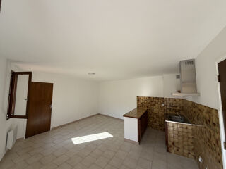  Appartement à louer 2 pièces 39 m²