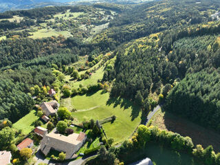  Ferme  vendre 12 pices 350 m