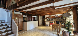  Ferme  vendre 12 pices 350 m