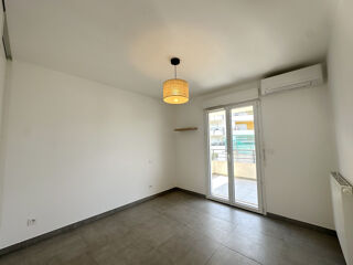  Appartement à louer 2 pièces 44 m²