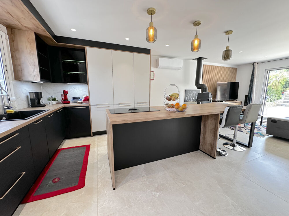 Vente Maison VILLA CONTEMPORAINE RENOVEE 145m2  T4+ T2 MEZZAVIA Ajaccio