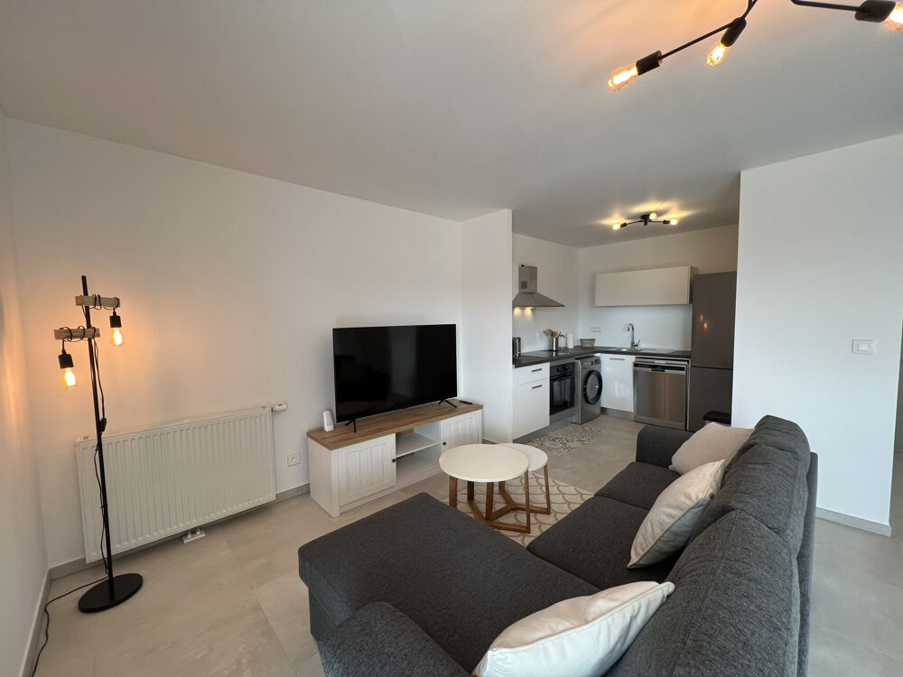 Location Appartement APPARTEMENT T2 MEUBLÉ RÉCENT AVEC GARAGE  AJACCIO TERRASSES DU STILETTO Ajaccio
