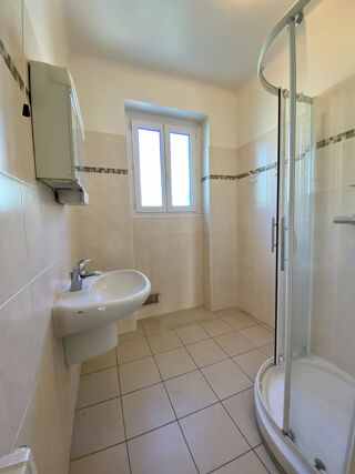  Appartement � vendre 3 pi�ces 64 m�