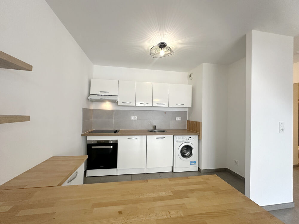 Location Appartement APPARTEMENT T2 VIDE + PKS SOUS SOL AJACCIO STILETTO Ajaccio