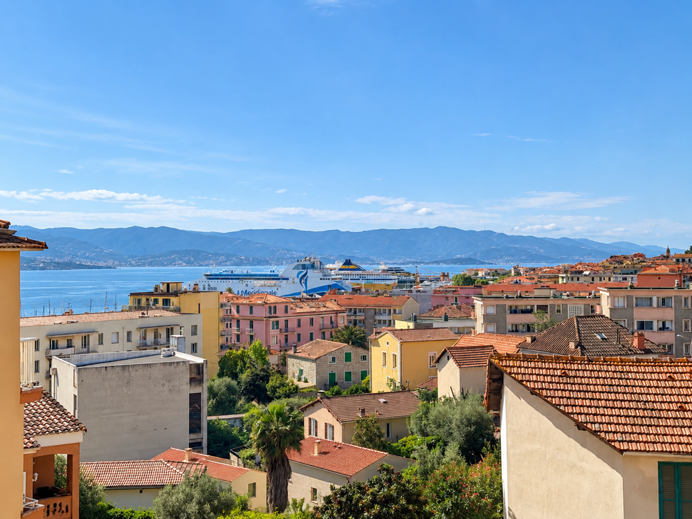 Vente Appartement T3/T4 rénové avec vue dégagée  - QUARTIER SAINT JEAN - AJACCIO Ajaccio