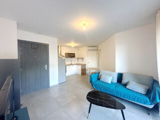  Appartement à louer 2 pièces 40 m²